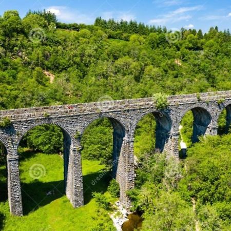 Viaduct View - Cefn Coed Appartement Merthyr Tydfil Buitenkant foto