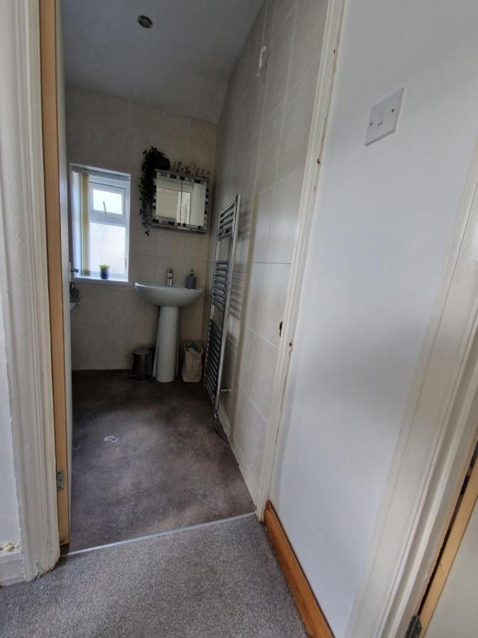 Viaduct View - Cefn Coed Appartement Merthyr Tydfil Buitenkant foto